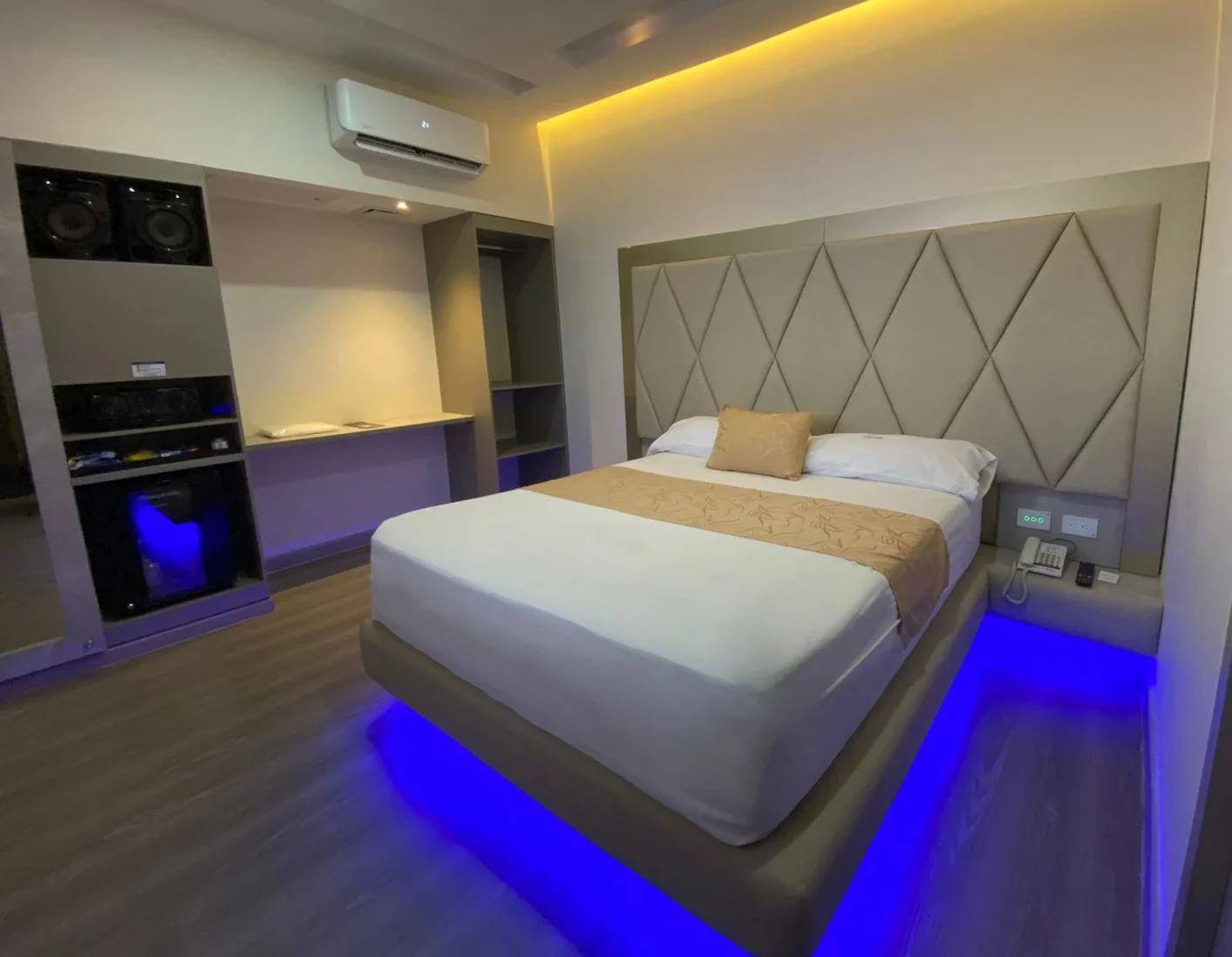 Habitación Ejecutiva - ByHours Circunvalar